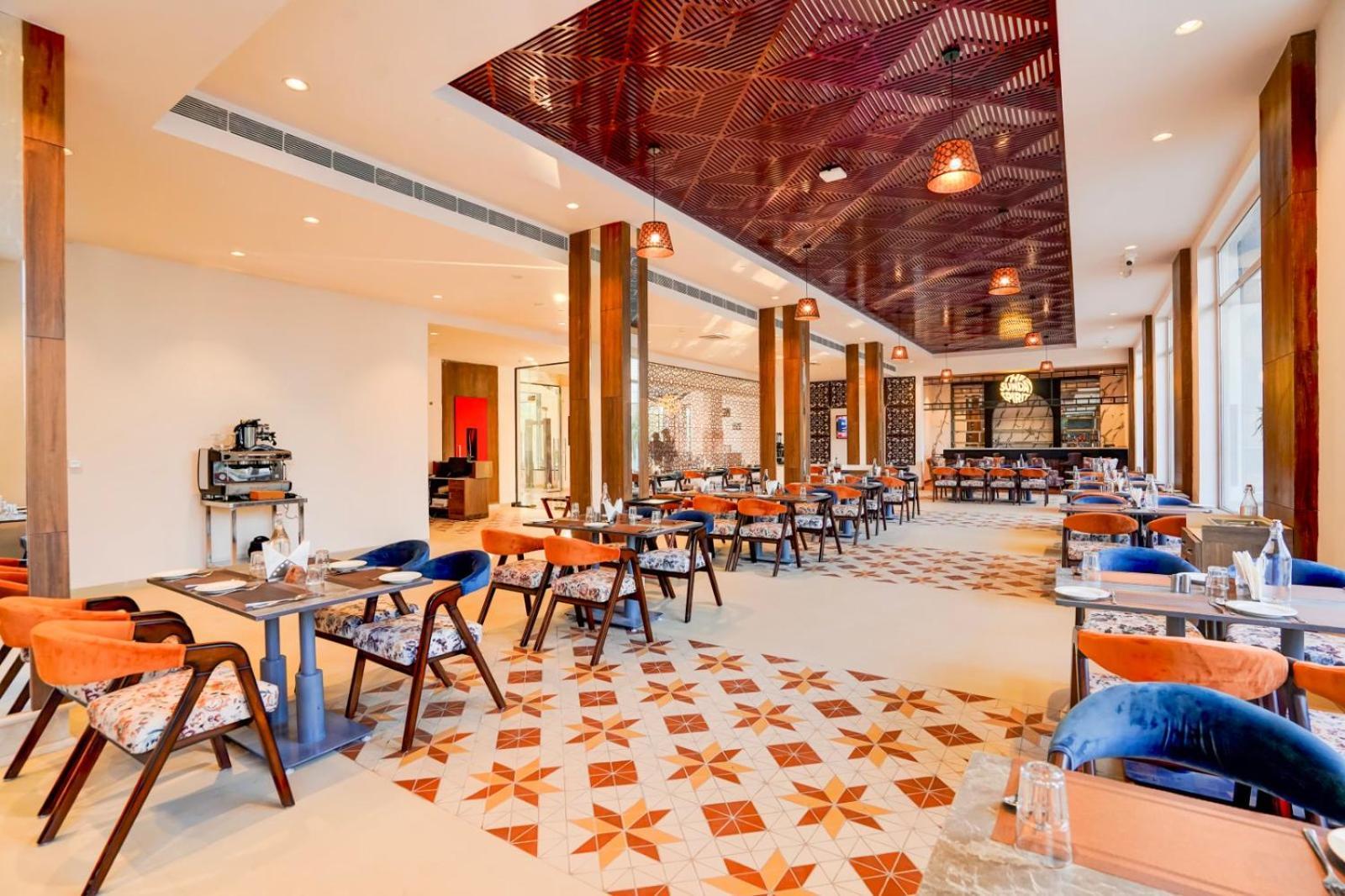 Hotel Tark Plaza A Family Near Igi Airport Delhi New Delhi